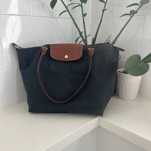 Longchamp tote